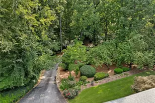 6488 Cherry Tree Ln, Sandy Springs, GA 30328 - Photo 72