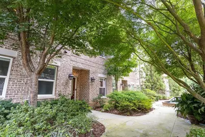 347 Brownstones Circle NE, Atlanta, GA 30312 - Photo 4