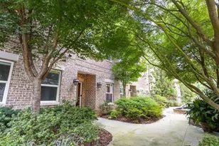 347 Brownstones Cir NE, Atlanta, GA 30312 - Photo 4
