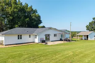 1150 Erwin Hill Church Rd SE, Calhoun, GA 30701 - Photo 6