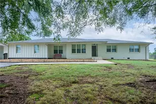 1150 Erwin Hill Church Rd SE, Calhoun, GA 30701 - Photo 2