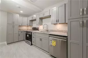 435 Little Pines Ct, Roswell, GA 30076 - Photo 4