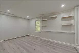 435 Little Pines Ct, Roswell, GA 30076 - Photo 6