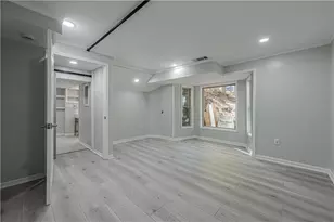 435 Little Pines Ct, Roswell, GA 30076 - Photo 8