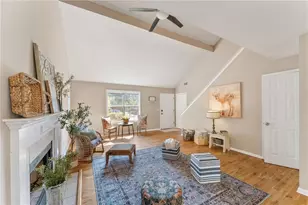 1047 Kennesborough Rd NW, Kennesaw, GA 30144 - Photo 4