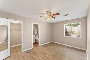 1047 Kennesborough Rd NW, Kennesaw, GA 30144 - Photo 10