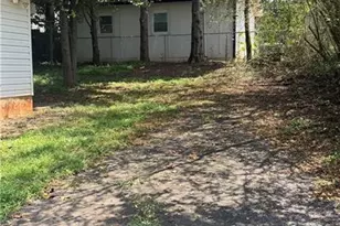 6435 Bonanza Ct, Gainesville, GA 30506 - Photo 8