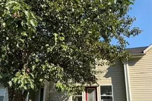 9053 Stoneleigh Trce, Douglasville, GA 30134 - Photo 2