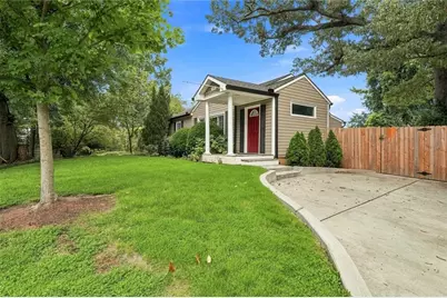 1911 Woodland Hills Avenue NW, Atlanta, GA 30318 - Photo 2