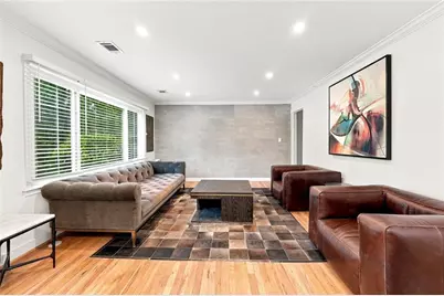 1911 Woodland Hills Avenue NW, Atlanta, GA 30318 - Photo 8