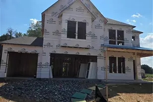 692 Crest Line Trl, Powder Springs, GA 30127 - Photo 2