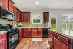 130 Northwood Creek Way, Oxford, GA 30054 - Photo 6