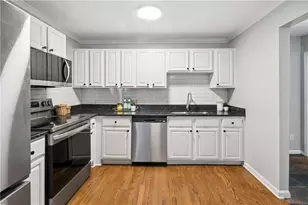 811 Wayland Ct SE, Smyrna, GA 30080 - Photo 14