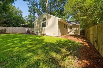 811 Wayland Court SE, Smyrna, GA 30080 - Photo 38