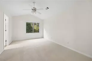 4076 Beaver Oaks Dr, Duluth, GA 30096 - Photo 14