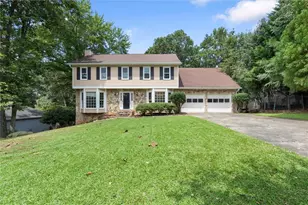 9126 Branch Valley Way, Roswell, GA 30076 - Photo 1