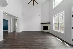 401 Blossom Trl, Acworth, GA 30101 - Photo 18