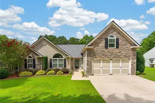 19 Elk Dr, Temple, GA 30179 - Photo 1