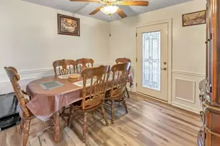 1675 Round Rd, Grayson, GA 30017 - Photo 8