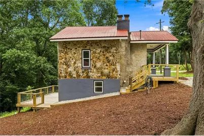 2928 Old Cornelia Highway, Gainesville, GA 30507 - Photo 8