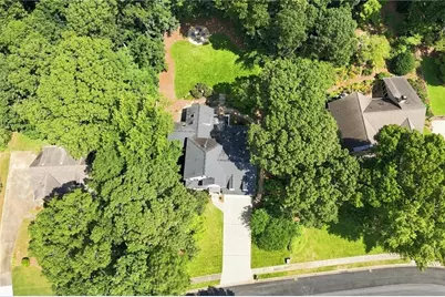2791 Saddlebrook Way NW, Marietta, GA 30064 - Photo 2