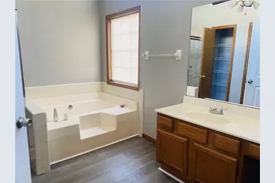 695 Paris Drive, Lawrenceville, GA 30043 - Photo 12