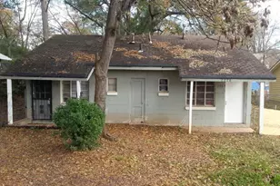 1176 Garibaldi St SW, Atlanta, GA 30310 - Photo 1