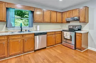 1515 Shoal Creek Dr, Conyers, GA 30094 - Photo 8