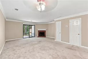 136 Sterling Ct, Alpharetta, GA 30004 - Photo 6