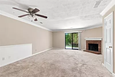 136 Sterling Court, Alpharetta, GA 30004 - Photo 8