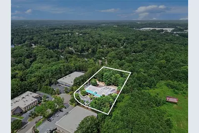 4450 Peachtree Lakes Drive, Duluth, GA 30096 - Photo 32