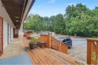 4450 Peachtree Lakes Drive, Duluth, GA 30096 - Photo 24