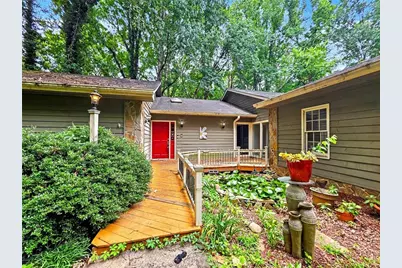 1740 Deer Run Drive SW, Conyers, GA 30094 - Photo 4