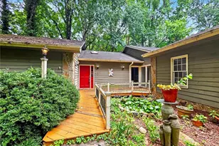 1740 Deer Run Dr SW, Conyers, GA 30094 - Photo 4