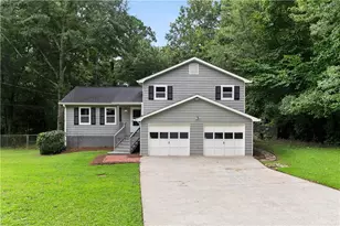 707 Cristy Ln, Woodstock, GA 30188 - Photo 1