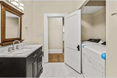 684 S Elizabeth Place NW, Atlanta, GA 30318 - Photo 12