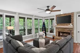 452 Bellflower Dr, Jasper, GA 30143 - Photo 4