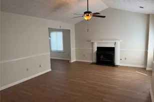 1819 Cres Hill Dr NW, Acworth, GA 30102 - Photo 10