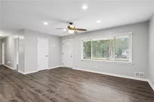 1331 Owen Cir, Buford, GA 30518 - Photo 10