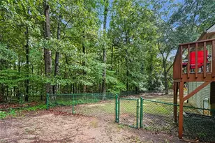 352 Academy Woods Dr, Jefferson, GA 30549 - Photo 26