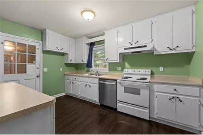 1747 Crestridge Drive SE, Marietta, GA 30067 - Photo 6