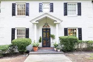 1135 Peachtree Battle Ave NW, Atlanta, GA 30327 - Photo 2