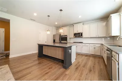 4760 Holly Grape Drive, Atlanta, GA 30331 - Photo 6