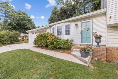 3266 Alcazar Drive SW, Lilburn, GA 30047 - Photo 2