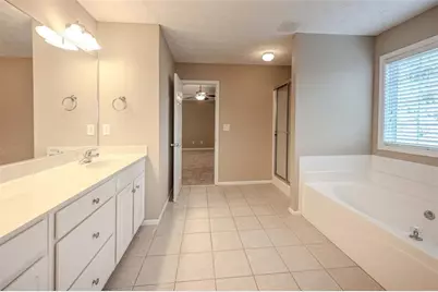 529 Plantation Creek Drive, Loganville, GA 30052 - Photo 26