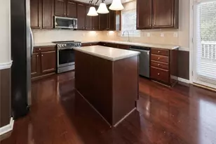 529 Plantation Creek Dr, Loganville, GA 30052 - Photo 18