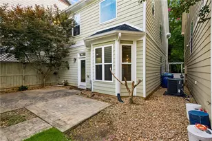 1668 Habershal Rd, Atlanta, GA 30318 - Photo 30