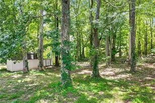 3918 Sherwood Dr, Douglasville, GA 30135 - Photo 22
