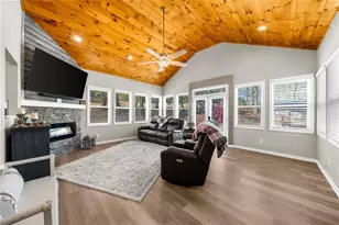 2638 Waters Edge Dr, Gainesville, GA 30504 - Photo 28