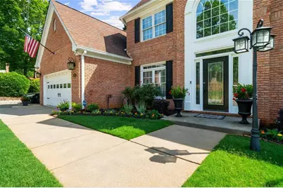 2638 Waters Edge Drive, Gainesville, GA 30504 - Photo 2